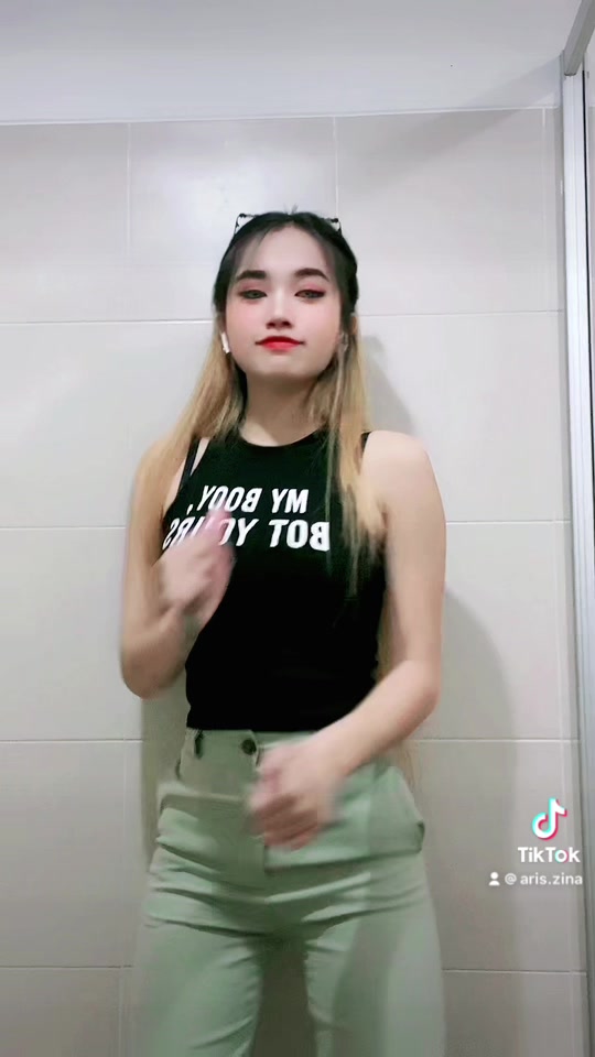 @ᴀʀɪsᴢɪɴᴀ