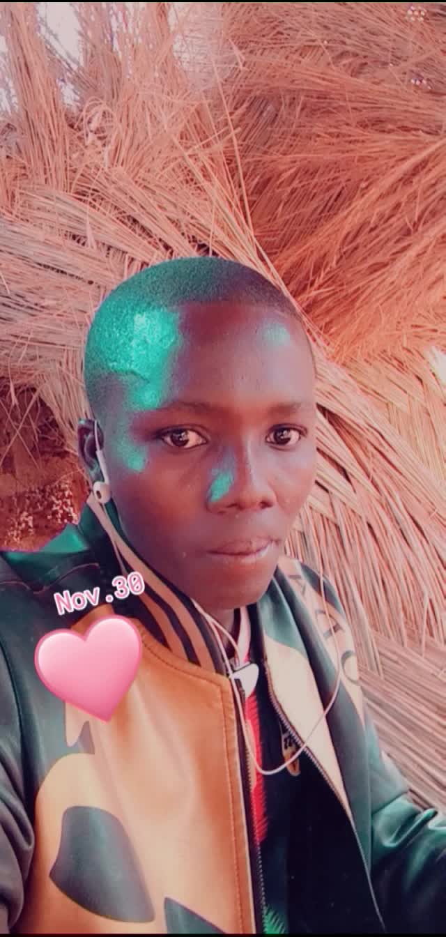 @moumounousere