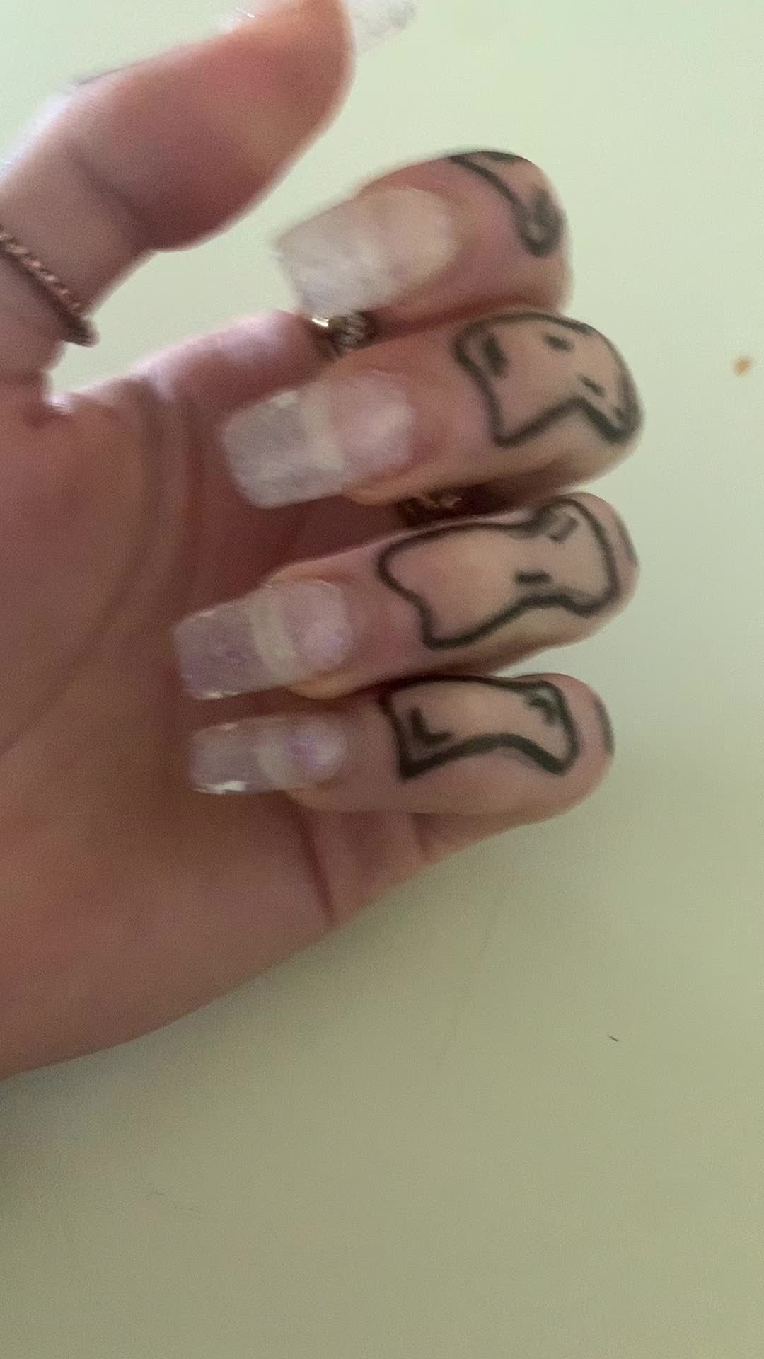 @camillacesana