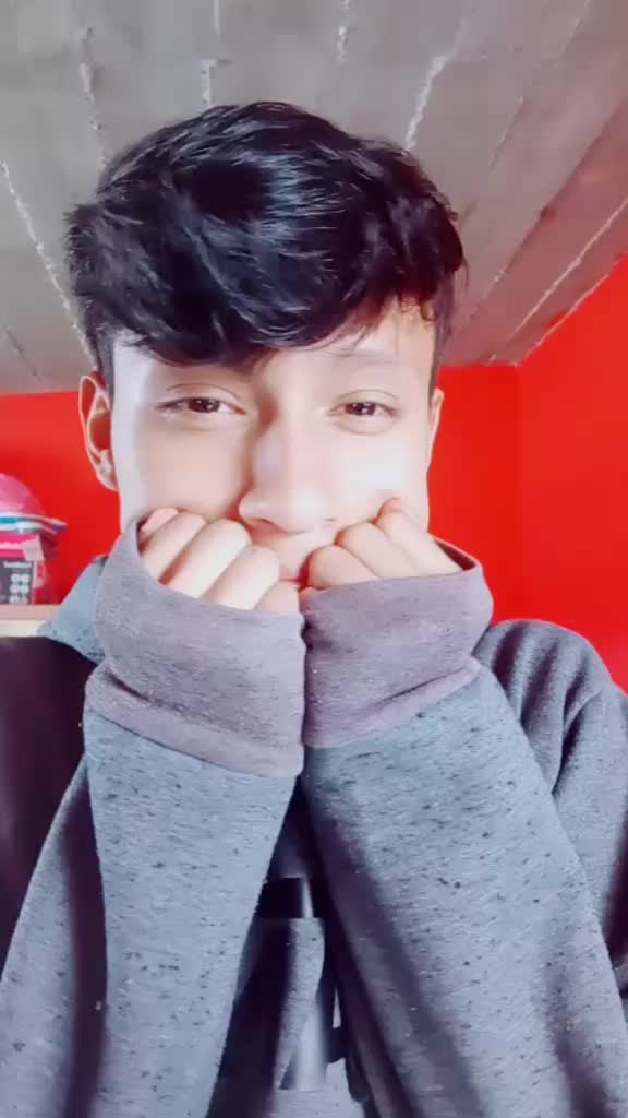 @James_Leon