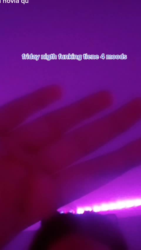 @:3