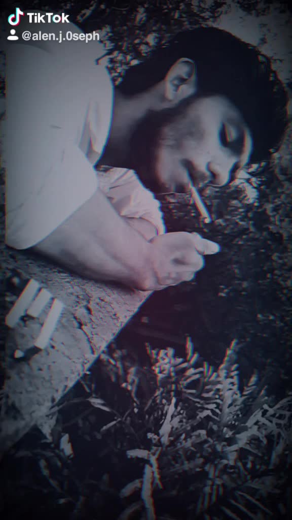 @Âlêń J Øseph