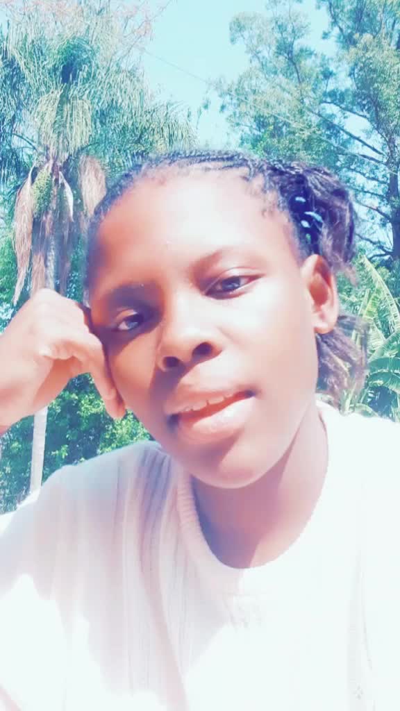 @Lesegobliss