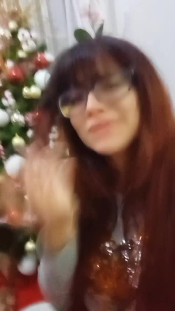 @Valeria