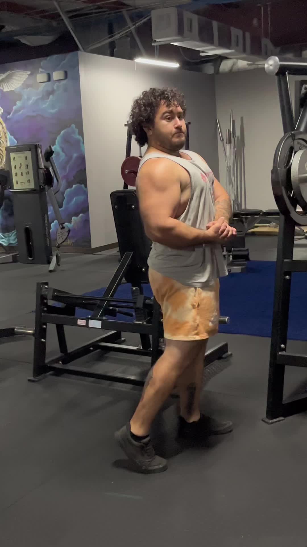 @PapaBigThighs