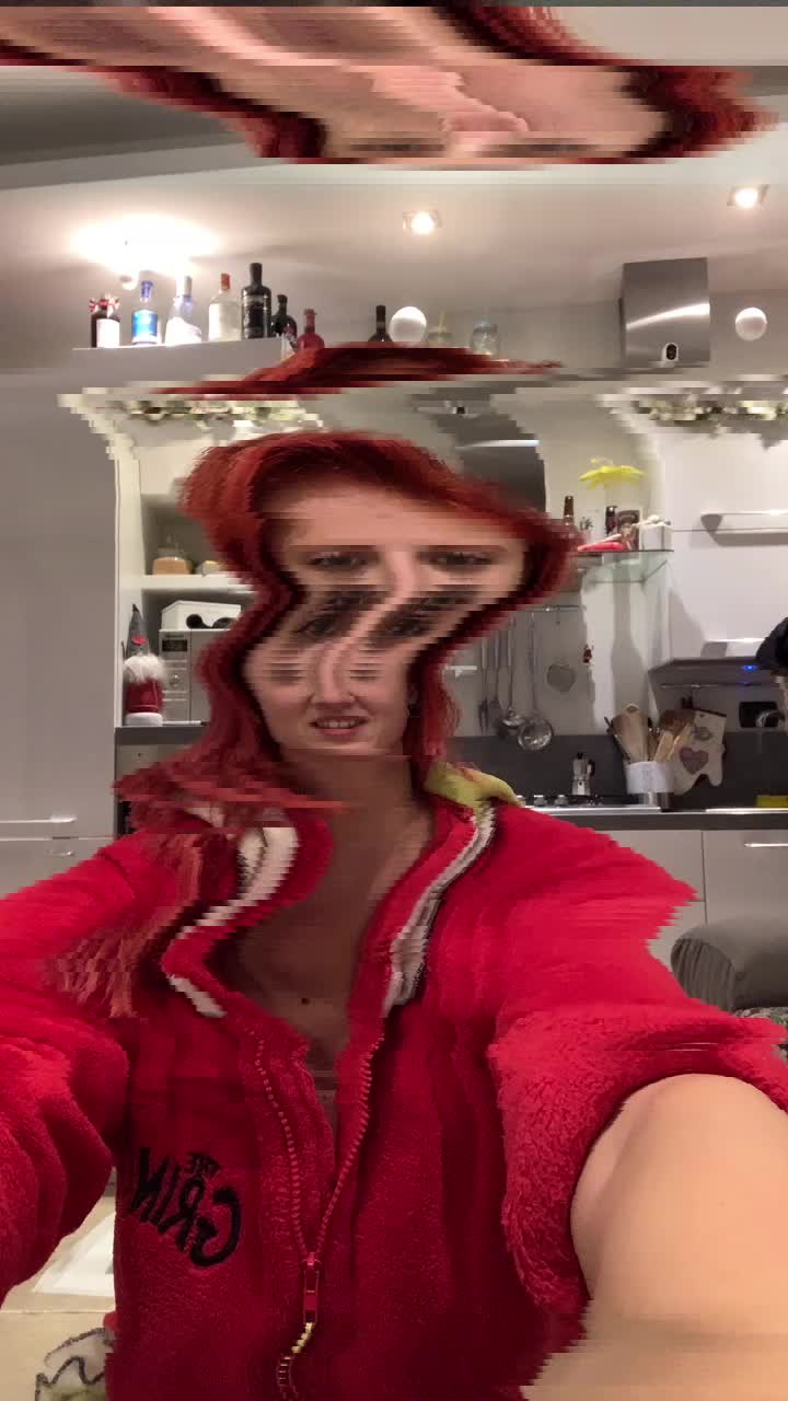 @mixxrouge