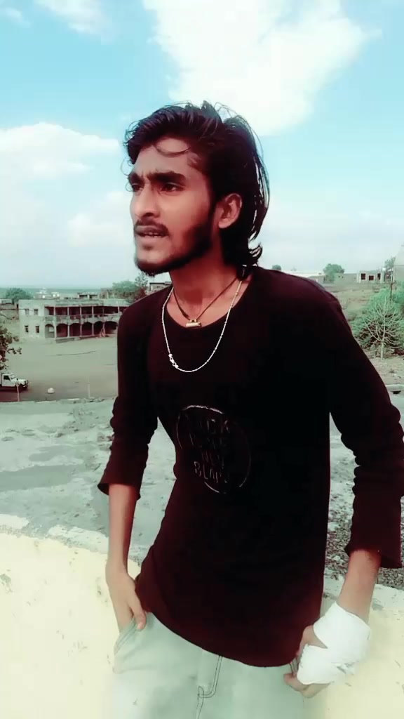 @👑 S..khan 👑