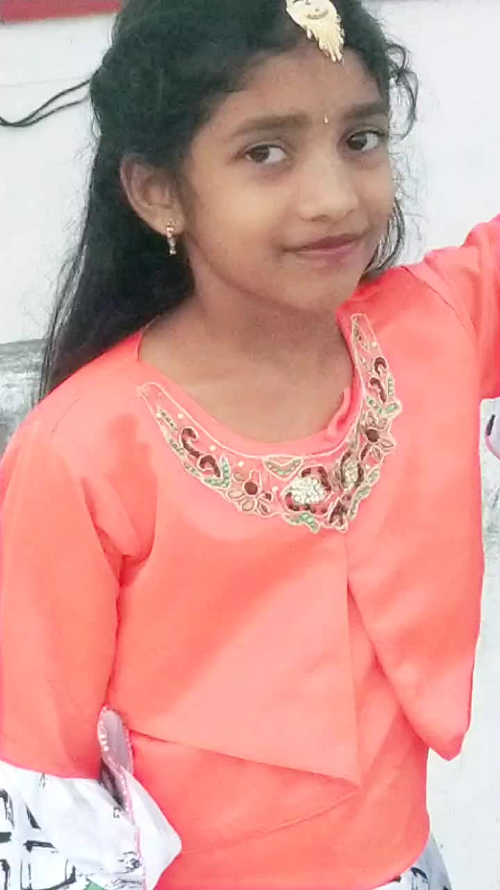 @తోట దుర్గ