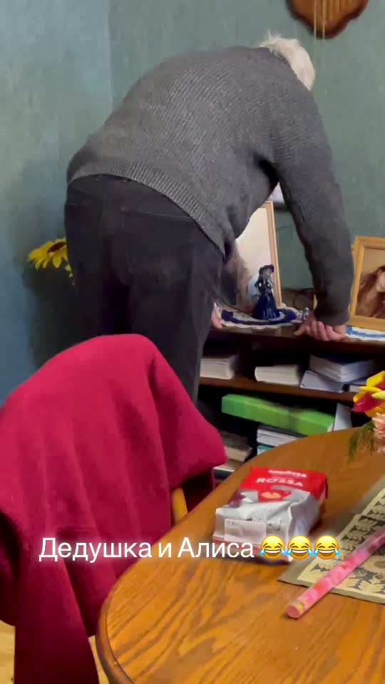 @sashaantsupich
