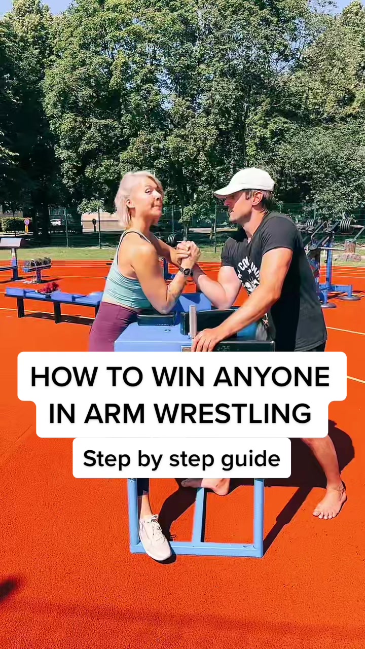 @Arm wrestling girl