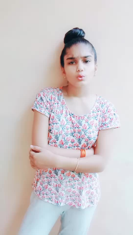 @SAKSHI __👑 SHARMA😘