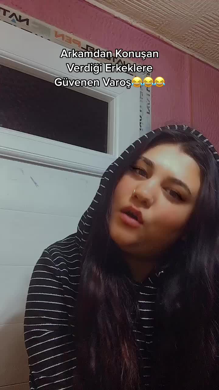 @Aleyna Kalan