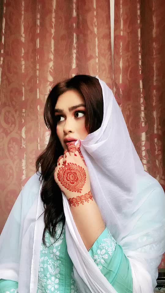 @Nida Khan🦋