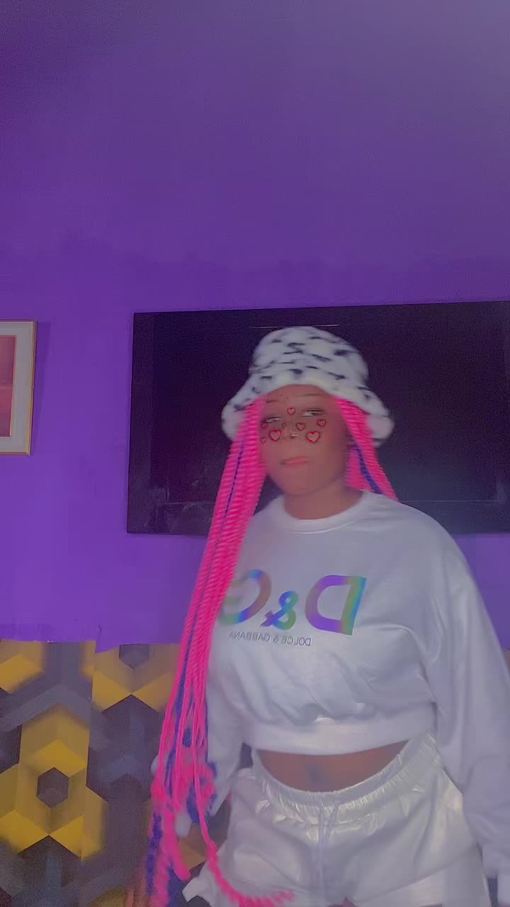 @Beccabtc