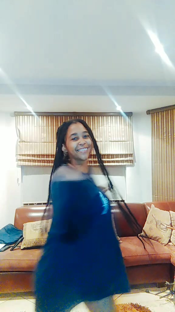 @Olga Dineo