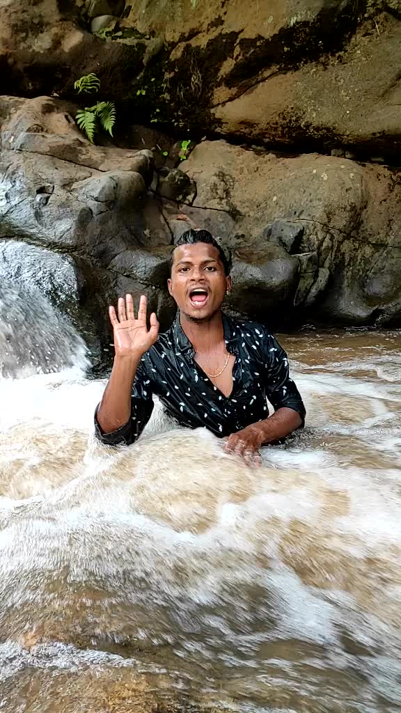 @Aj______Babu