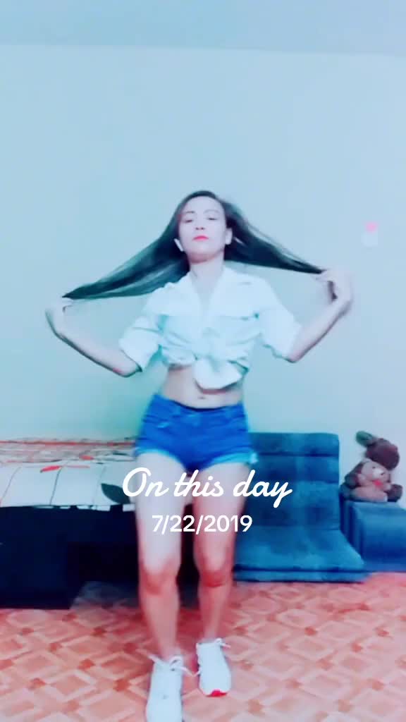 @MS. HONNEY_RED