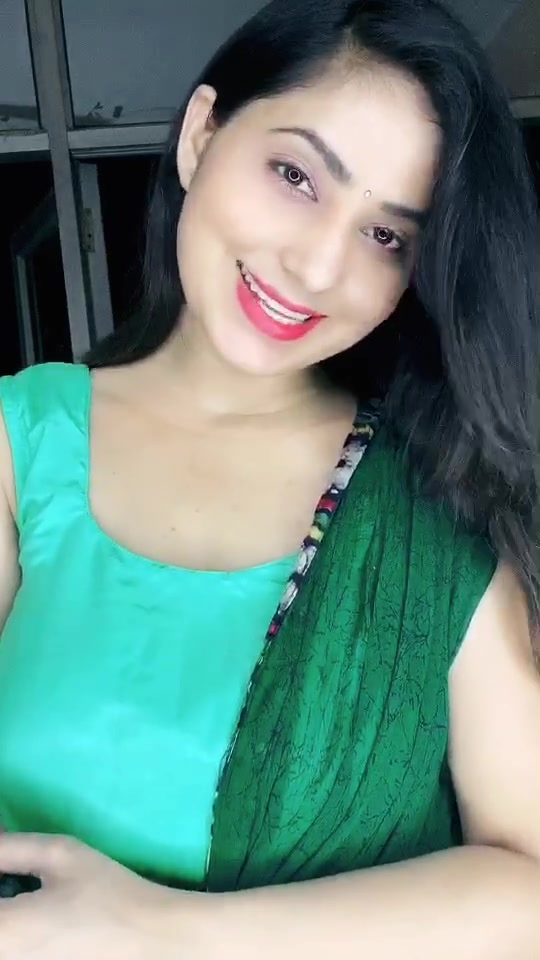 @HoneyKaur