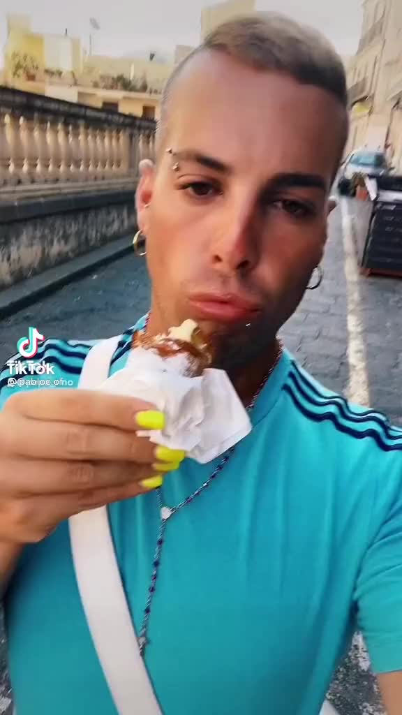 @Toni Scerra401