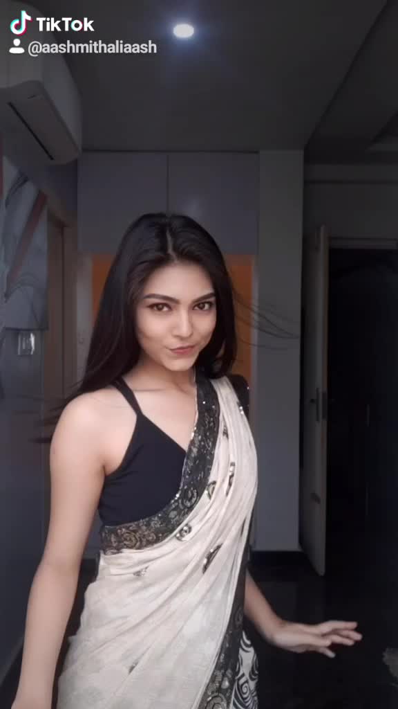 @Aashmitha❤