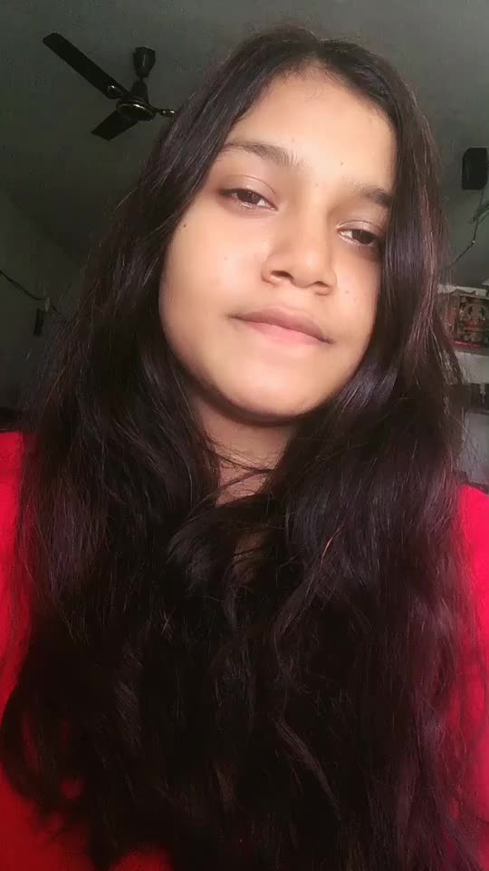 @RIYA 👑