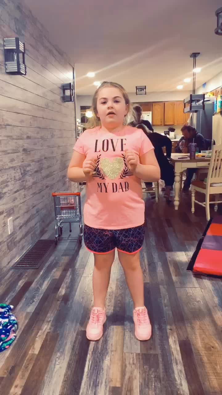 @Laceyjewell