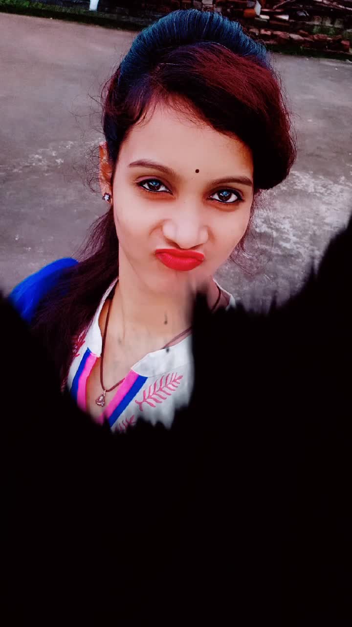 @Call me Monaaa.. 💝