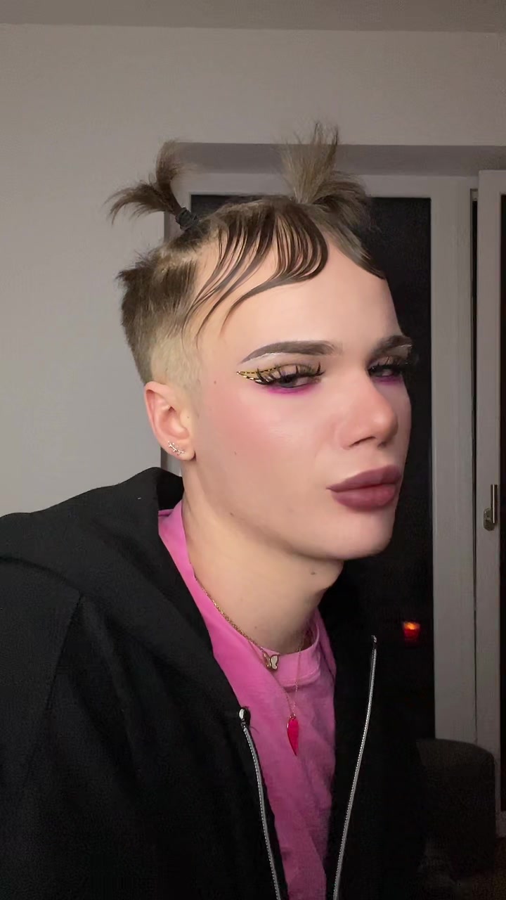 @dmartinytube