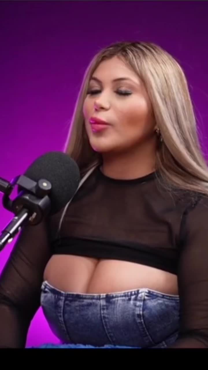 @Naomi verde