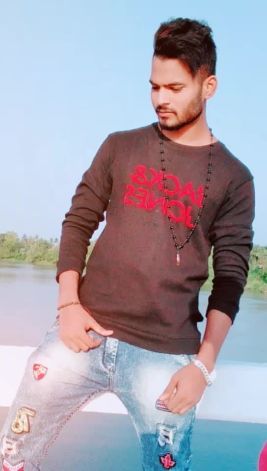 @AR JU N