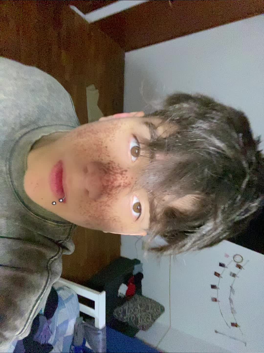@𝙀𝙢𝙞𝙡𝙞𝙖𝙣𝙤𝙤𝙜𝙡 🕷️