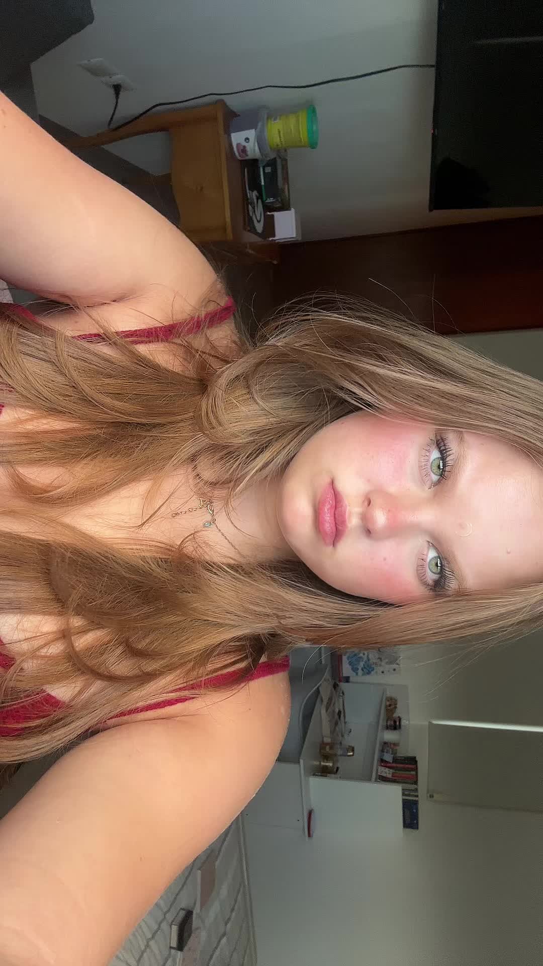 @Ale.