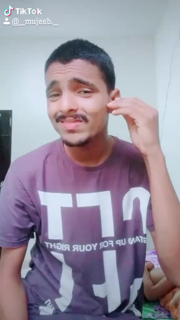 @_mujeeb._