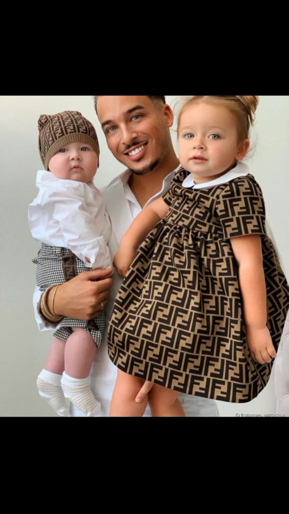 @Jlc family❤️👨&zwj;👩&zwj;👧