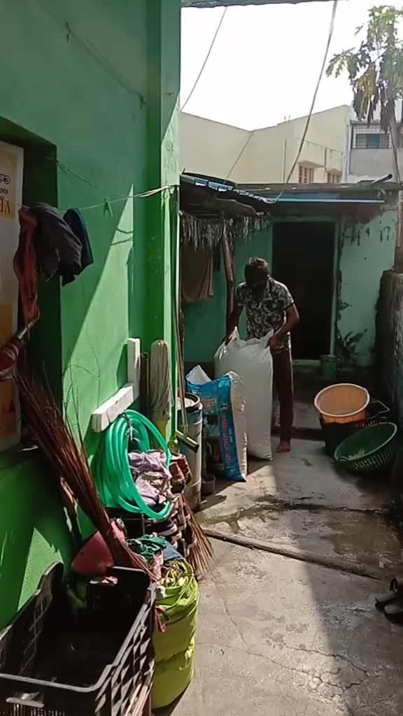 @Santhosh 5225