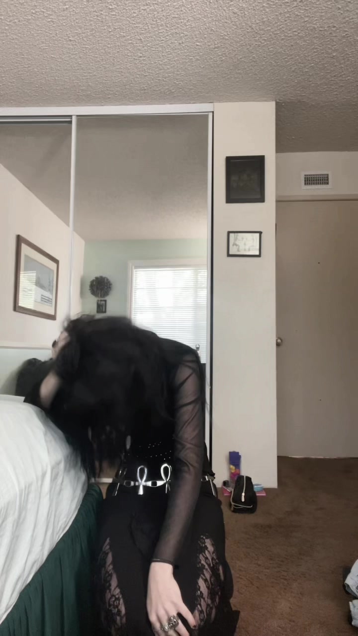 @sydnee🦇