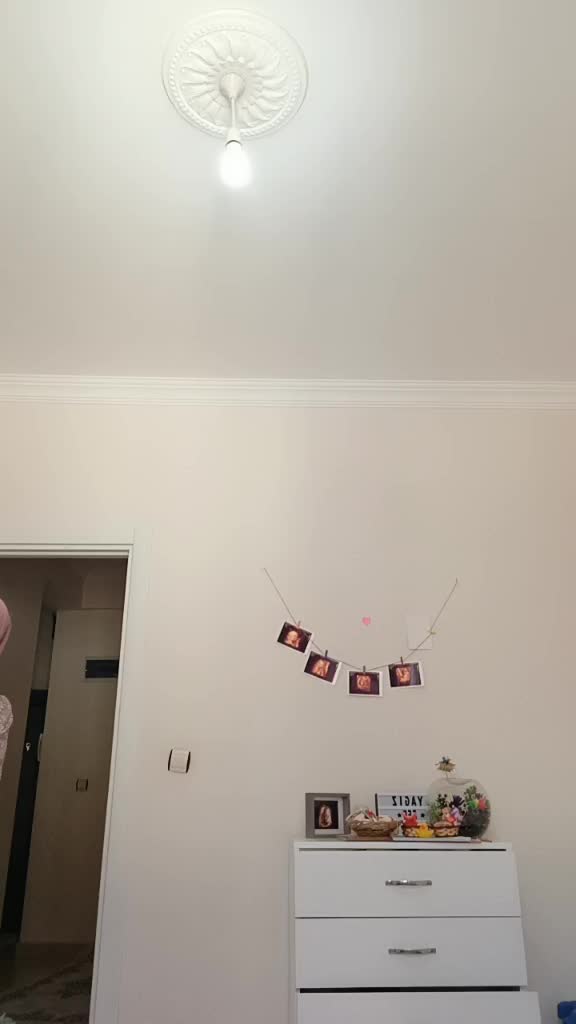 @mmervee.