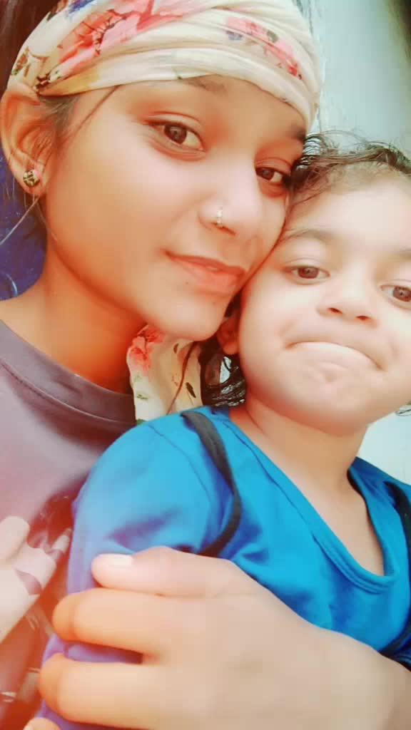 @Angel 👼 Mahi .Meena