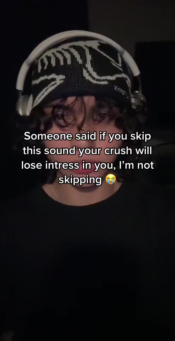 @︎.