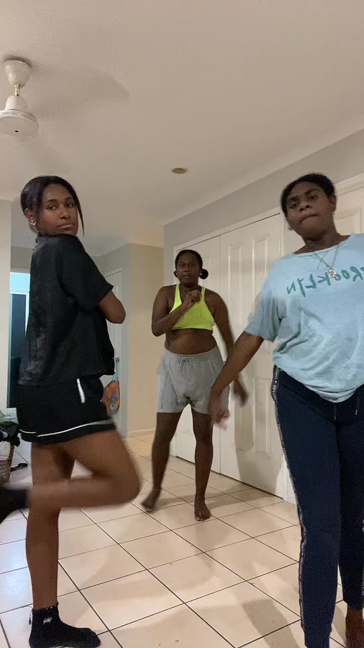 @nya