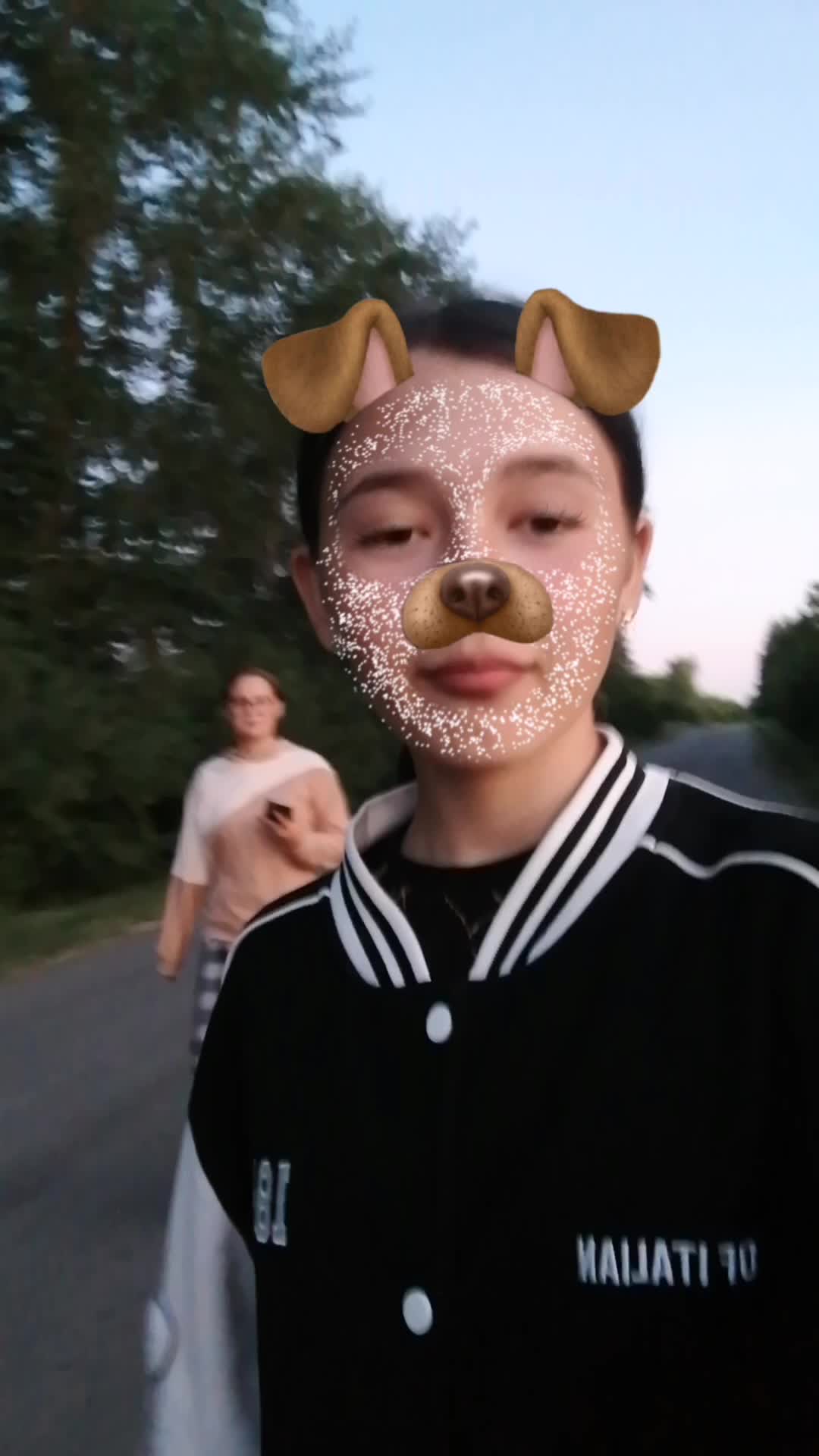 @Юленька 😎🖤