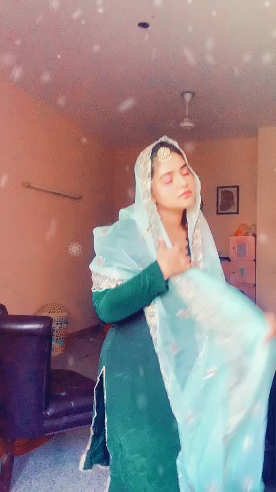 @Navjot Kaur