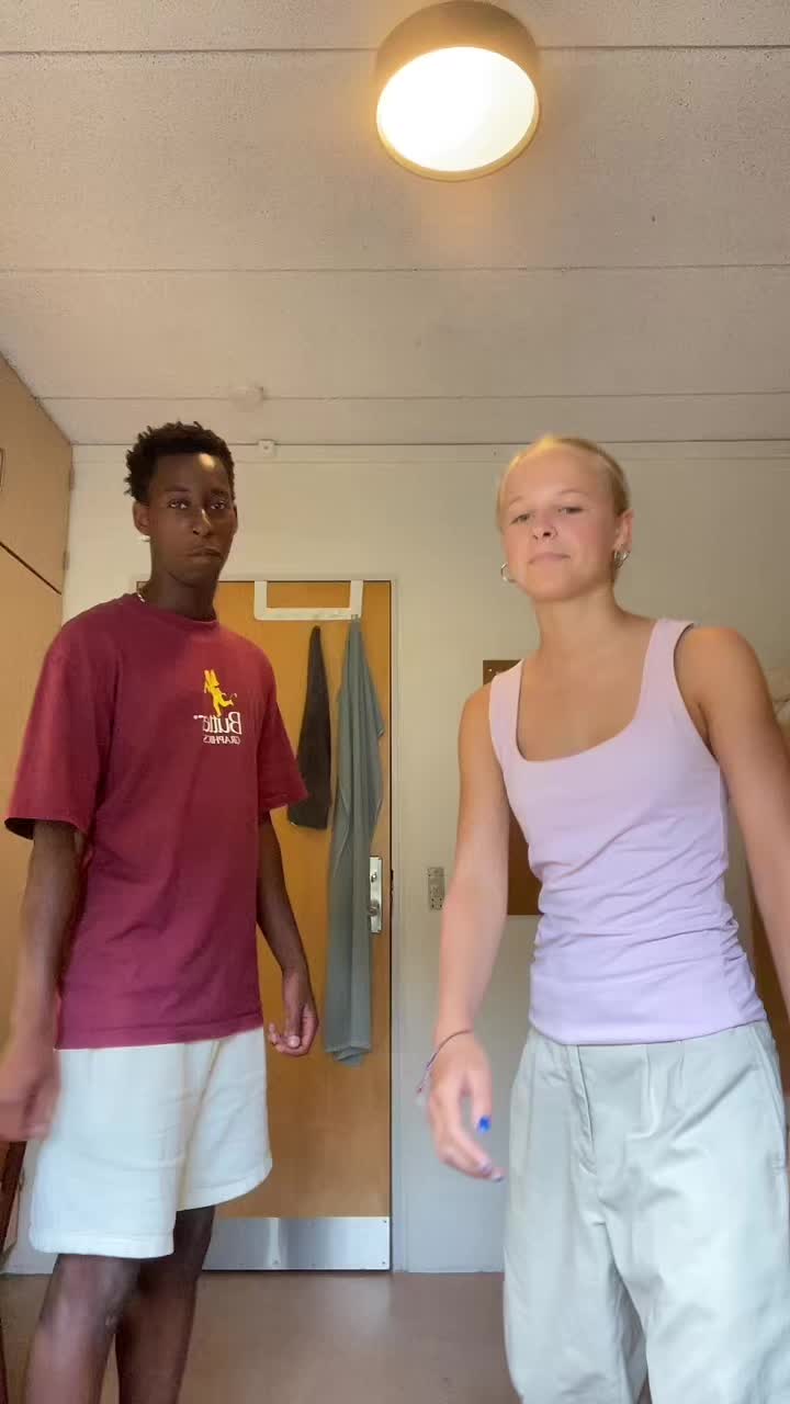 @🍊rosa grønnerup knudsen