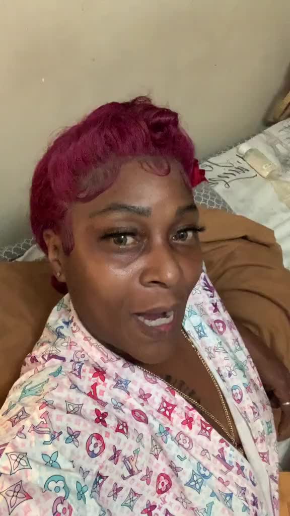 @BADDIE_AUNTI