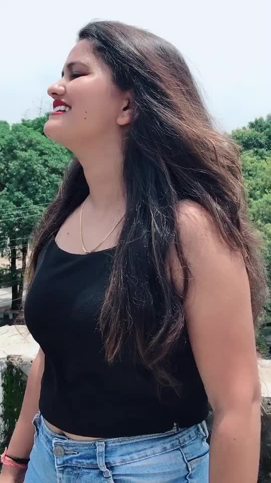 @priyaCuteBhopali