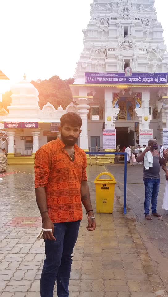 @ಶಂಕ್ರು. ಗೌಡ ಹಸ್ಸನ್