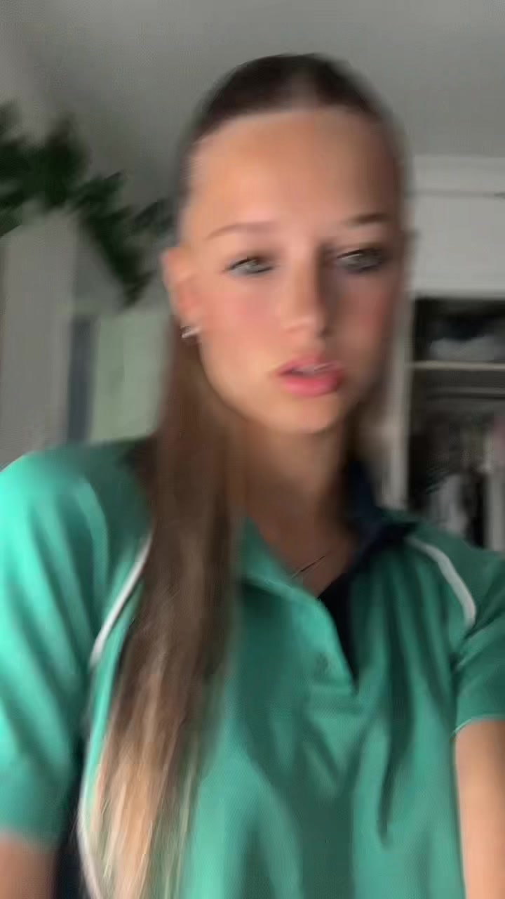 @𝓢𝓸𝓯