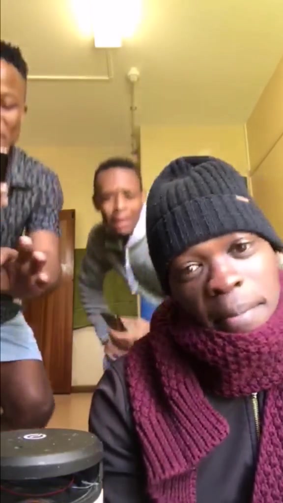 @Ndim_u_Siya