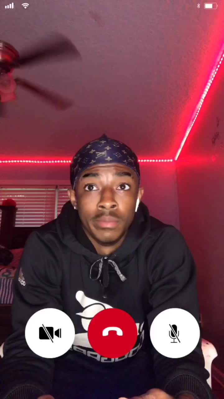 @brokenuser