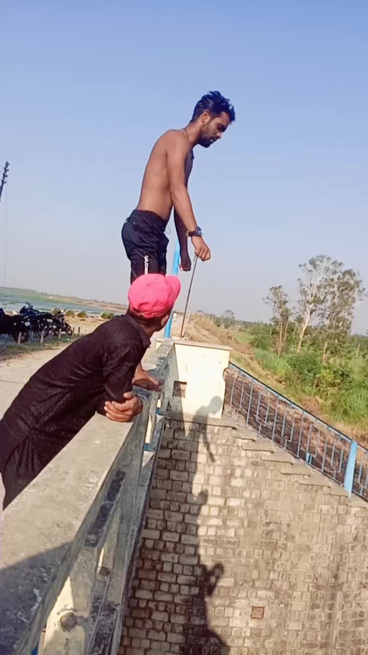 @khurshid Khan